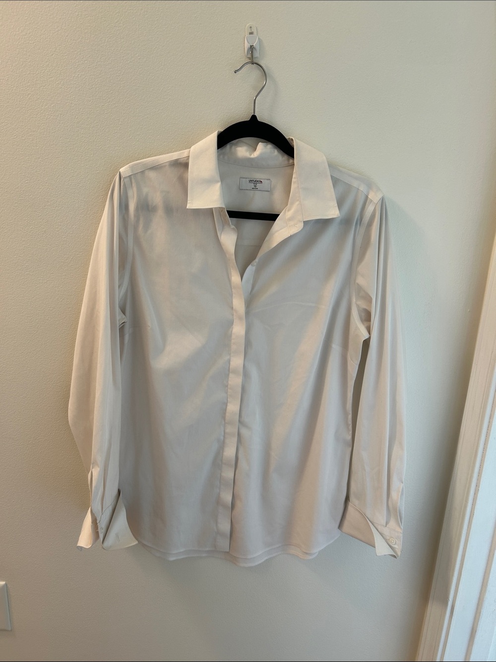 UNTUCKit White Long-Sleeve Button-Down Shirt